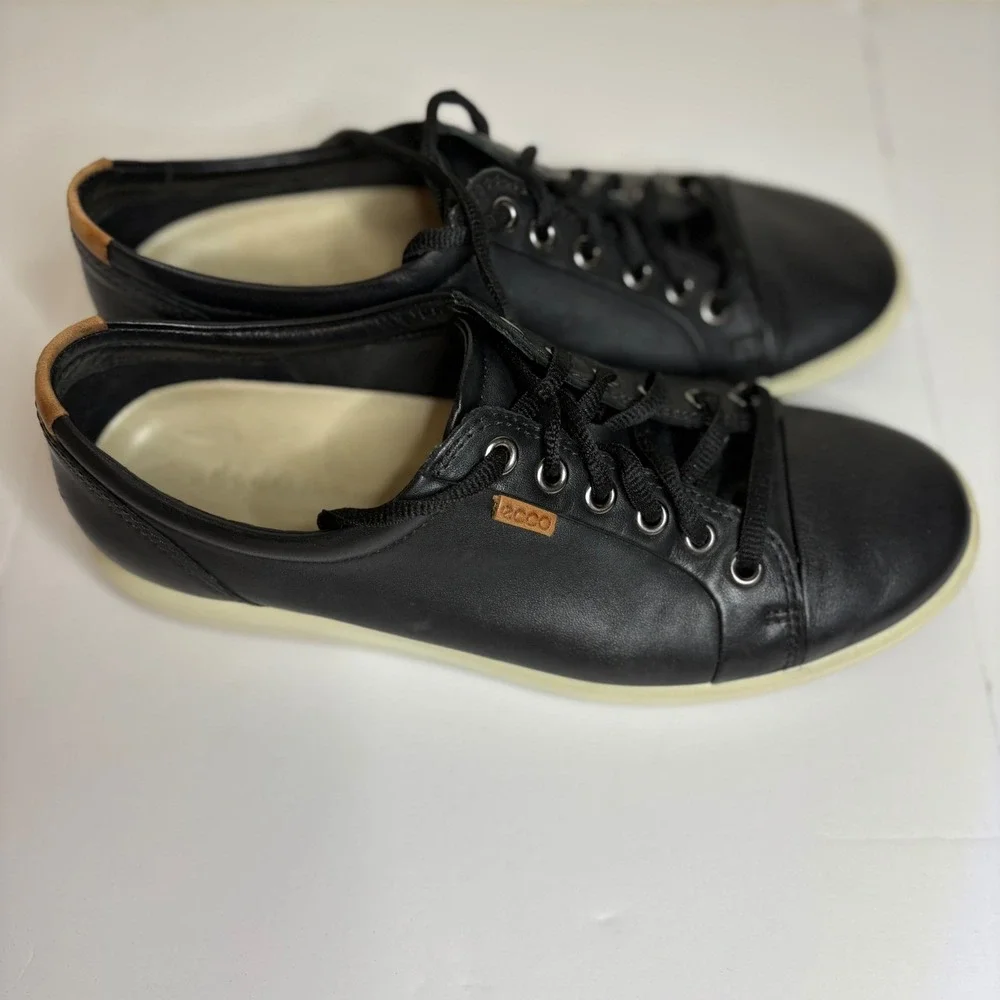 ECCO Soft 7 Black Leather‎ Lace Up Sneakers Women's Size 39